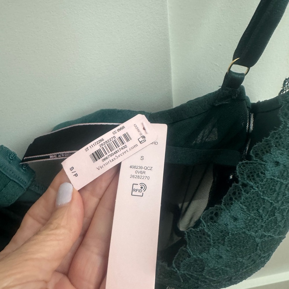 Victoria's Secret Dark Green Lace Bodysuit - Picture 3 of 5